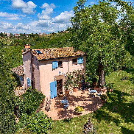Appartamento Con Patio Privato E Giardino Tra Pisa E Firenze Palaia Luaran gambar